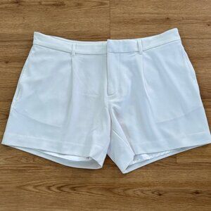 Banana Republic Womens Pleated Trouser Shorts 6 WhitePolished Neutral Classic